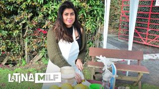 Carmen Lara éhes milf cuncija kap mély baszást forró felvétel és légyott közben