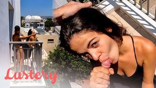 Latin Amerikai amatőrök forró balkon szexelése