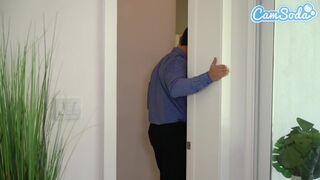 Csalinak csalt asszony punciát pusztítja a makler orbitális faszával