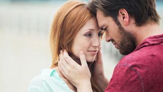 Vörös csábítók Michelle H és Red Fox lágy szexelése