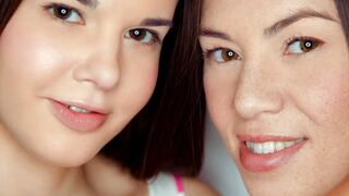 Baby Jewel és Tiffany Doll forró lesbi játék a hitachi tárgyával