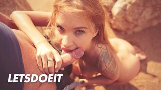 Angel Piaff világos szőke csábítója zsíros farkat szopogatóan a tengerparton