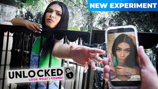 Hűtlen pici luvnya cumizza a fazsam és lovagol rajta, hogy ne mondjam el a barátjának!