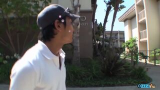 Világos Szőke méz megismerkedik a műfasszal kettő ázsiai pasi előtt