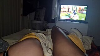 Imádom megbaszni az új barátnőmet, egy 18 éves latin csajszit nagyméretű segggel - igazi együttlét spanyolul