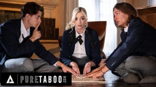 Fiatal Világos Szőke Két Behatolással és Beleélvezéssel a Pure Taboo Legvadabb Családi Videójában